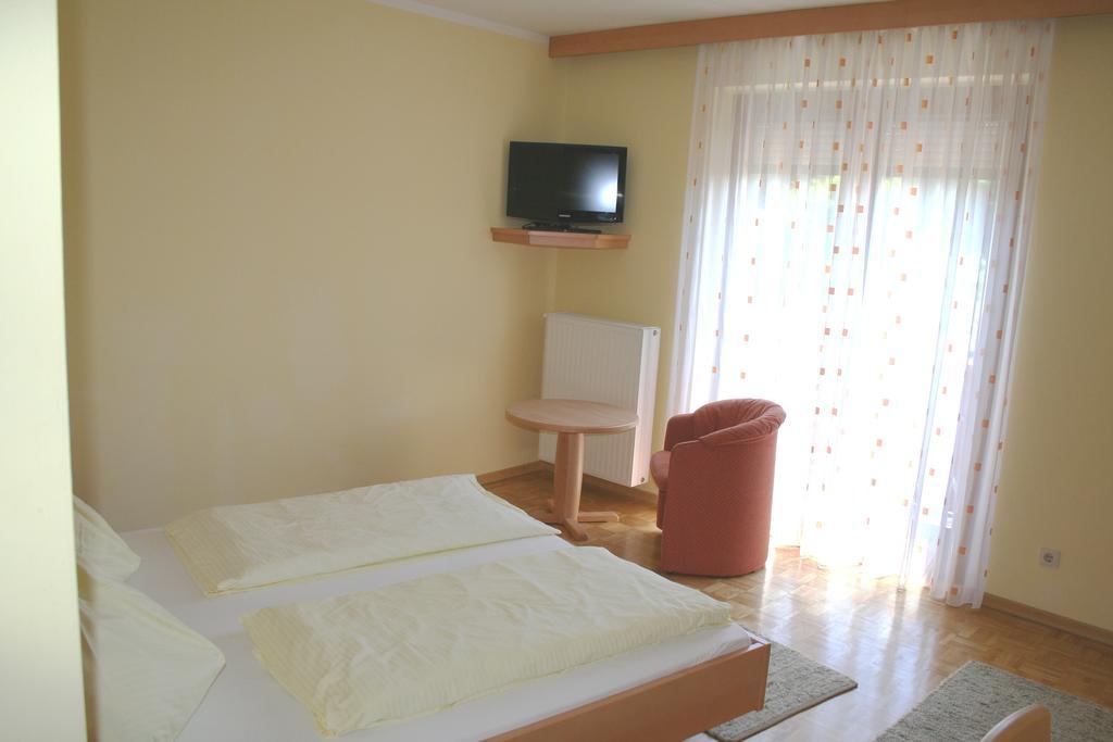 Hotel Restaurant Thadeushof Techelsberg Zewnętrze zdjęcie