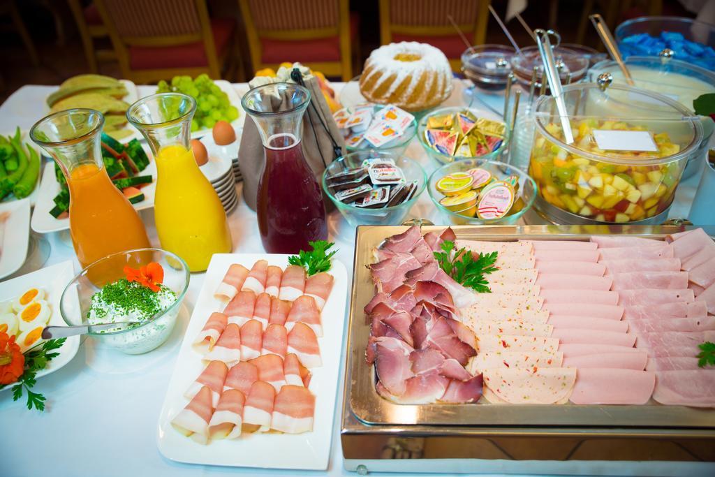 Hotel Restaurant Thadeushof Techelsberg Zewnętrze zdjęcie