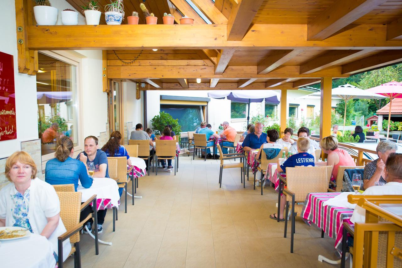 Hotel Restaurant Thadeushof Techelsberg Zewnętrze zdjęcie